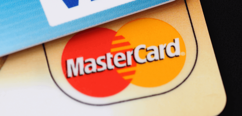 ACCC sues Mastercard over anti-competitive retailer deals